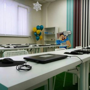 KIBERone для будущих КиберГероев в Ижевске! - КИБЕРшкола программирования для детей, компьютерные курсы для школьников, начинающих и подростков - KIBERone г. Зима Южная